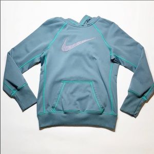 Nike women’s hooded pullover